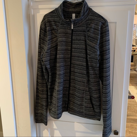 Under Armour Jackets & Blazers - Under Armour full zip all season jacket